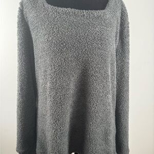 Serra Charcoal Fleece Pullover